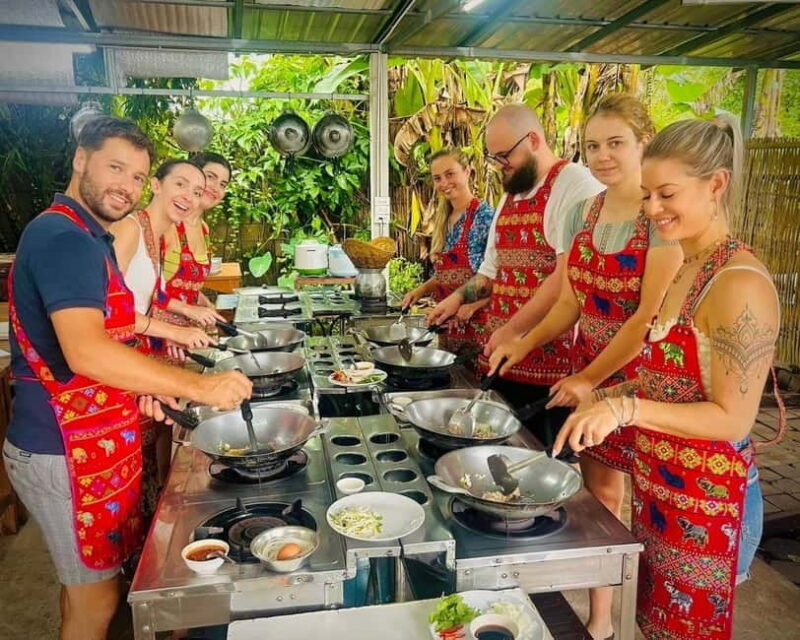 Chiang Mai: Cooking Class, Market & Thai Herbs Garden Tour - Practical Tips