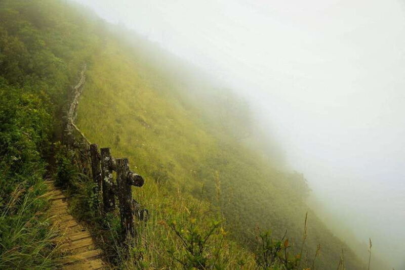 Chiang Mai: Doi Inthanon National Park, Waterfall & Lunch - FAQ