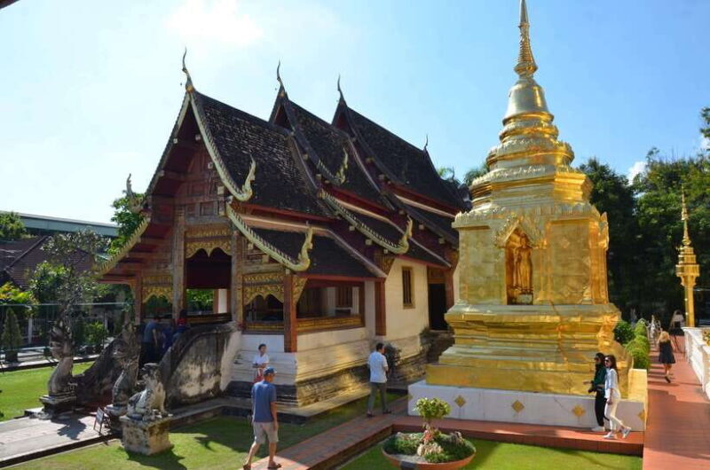 Chiang Mai: Historic Temples and City Guided Walking Tour - Who Will Love This Tour?