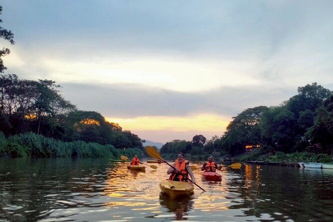 Chiang Mai: Kayak Under the Stars 6 km to the Heart of the City - FAQ