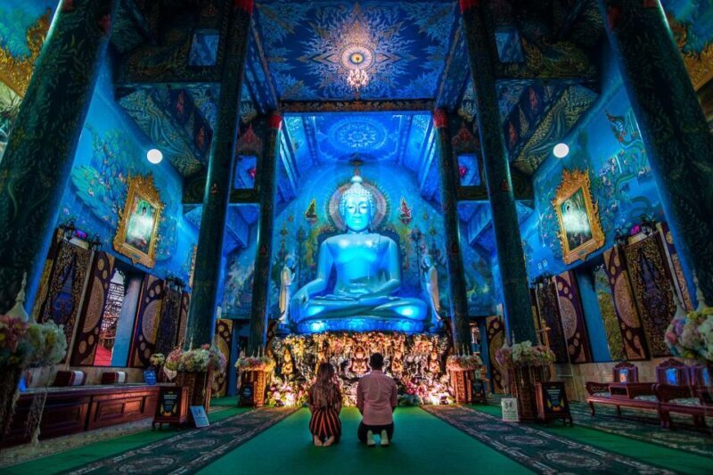 Chiang Mai: Long Neck Village & Chiang Rais Iconic Temples - A Deep Dive into the Tour Experience