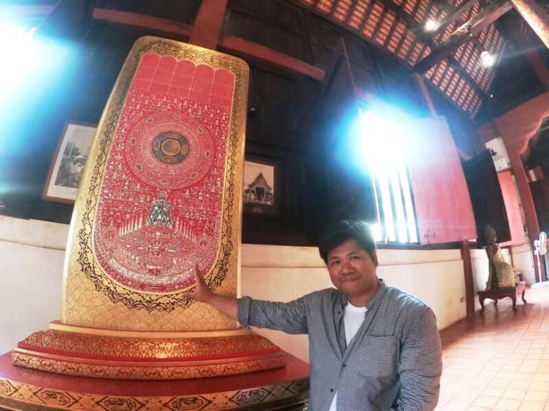 Chiang Mai Old City Twilight Walk Tour: Lanna Majestic Glow - A Closer Look at the Chiang Mai Twilight Walk Experience