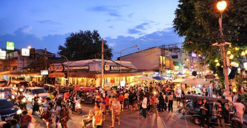 Chiang Mai Street Food Adventure with Locals - A Closer Look at the Chiang Mai Street Food Adventure