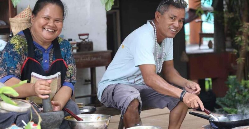 Chiang Mai : Traditional Northern Cooking Class - Key Points