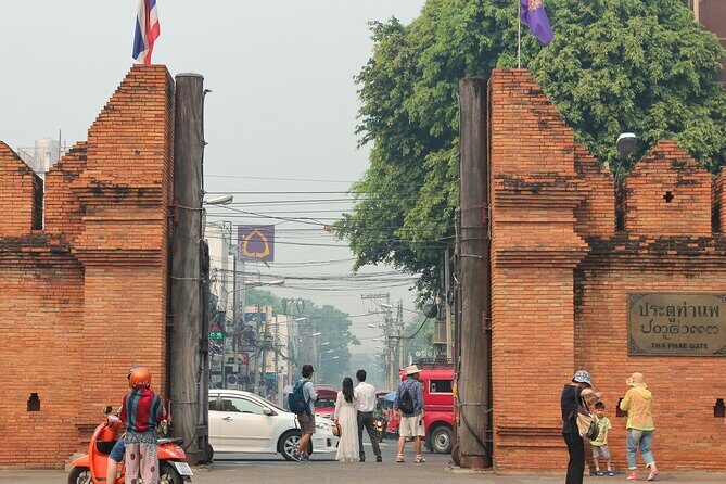 Chiang Mai Tuk Tuk Evening Tour with Temples & Street Foods - Final Thoughts
