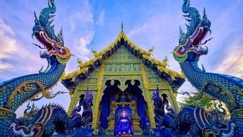 Chiang Mai : White and Blue Temples and Lalita Cafe - A Closer Look at the Tour Experience