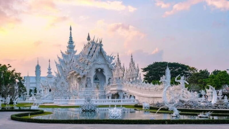 Chiang Mai: White & Blue Temples, Black House & Hill Tribes - Exploring Chiang Rai’s Artistic Marvels and Natural Retreats