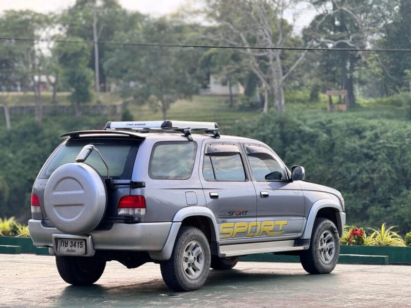 Chiang Mai:Sticky Watefall private tour with lunch - A Closer Look at the Chiang Mai Sticky Waterfall Private Tour