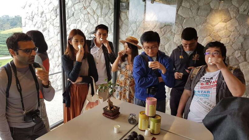 Chiang Rai Must-See Tour  7 Icons, Lunch & Small Group(9pp) - Frequently Asked Questions