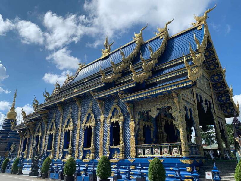 Chiang Rai: Private Half Day Tour  Temples & Lalita Cafe - FAQ
