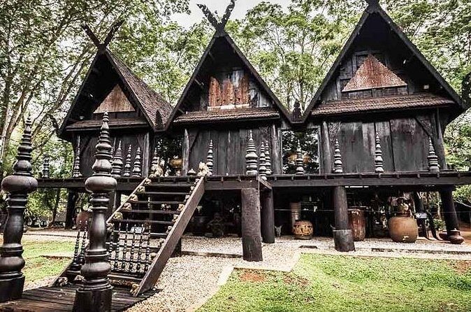 Chiang Rai White and Black and Blue Temple - Final Thoughts