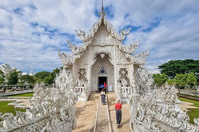 Chiang Rai White Blue and Black Temples Day Tour from Chiang Mai - Frequently Asked Questions