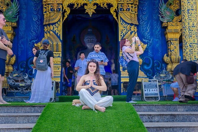 Chiang Rai White Blue Red Temples with Hot Spring from Chaing Mai - The Sum Up