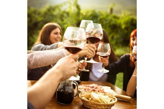Chianti Wine Tour from Florence to San Gimignano with 2 Wineries - An In-Depth Look at the Chianti Wine Tour from Florence