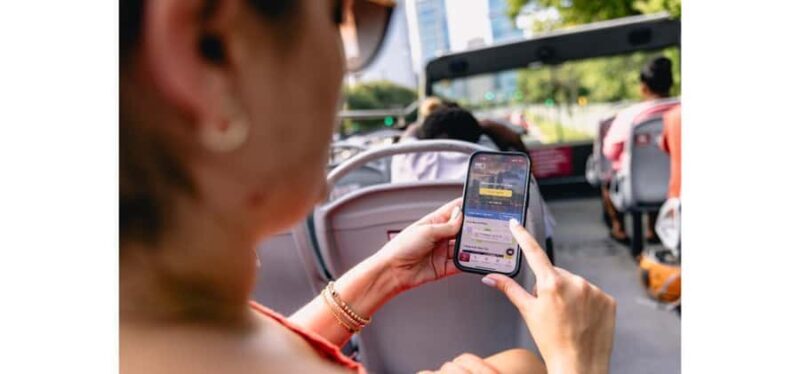 Chicago: 48-hour Hop-on Hop-off Tour and 360 CHICAGO Deck - Exploring Chicago with the Hop-on Hop-off Bus