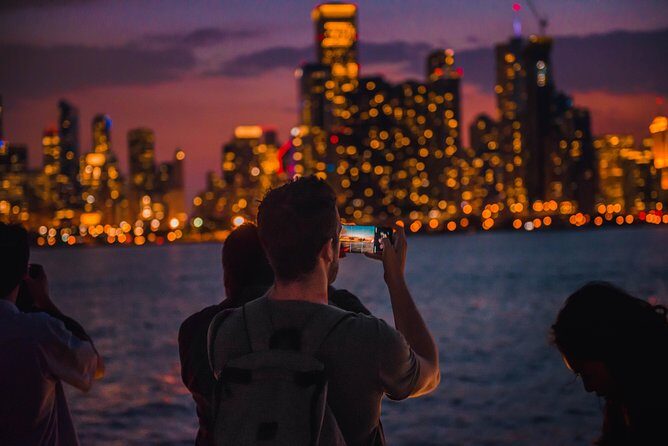 Chicago By Night River & Lake Cruise - FAQ