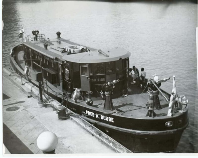 Chicago: Happy Hour Cruise - A Detailed Look at the Chicago: Happy Hour Cruise