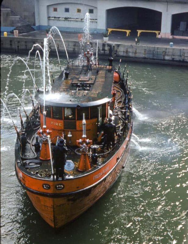 Chicago: Happy Hour Cruise - FAQ