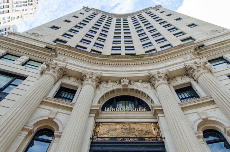 Chicago: Icons Guided Architecture Walking Tour - Key Points