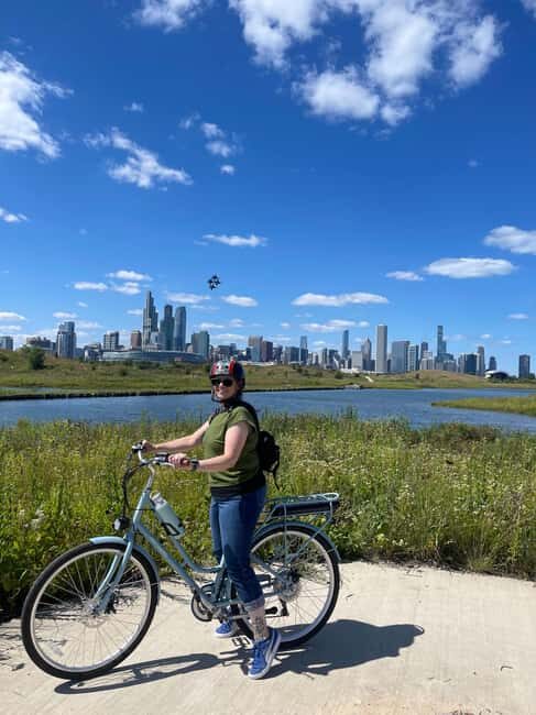 Chicago: Lakefront, Parks, and Museums E-Bike Tour - Frequently Asked Questions