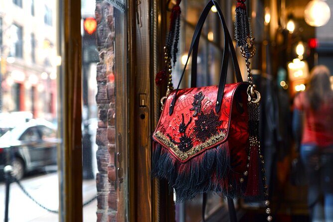 Chicago Local Fashion Designers Shopping Tour with a Stylist - Key Points