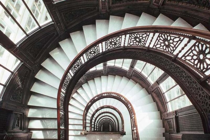 Chicago: Loop Neighborhood Guided Walking Tour - What Makes This Tour Valuable