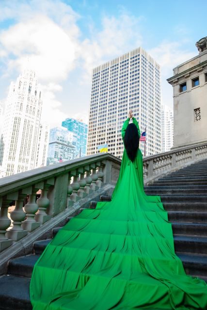 Chicago Luxury Flying Dress Photoshoot - Who Will Love This Experience?