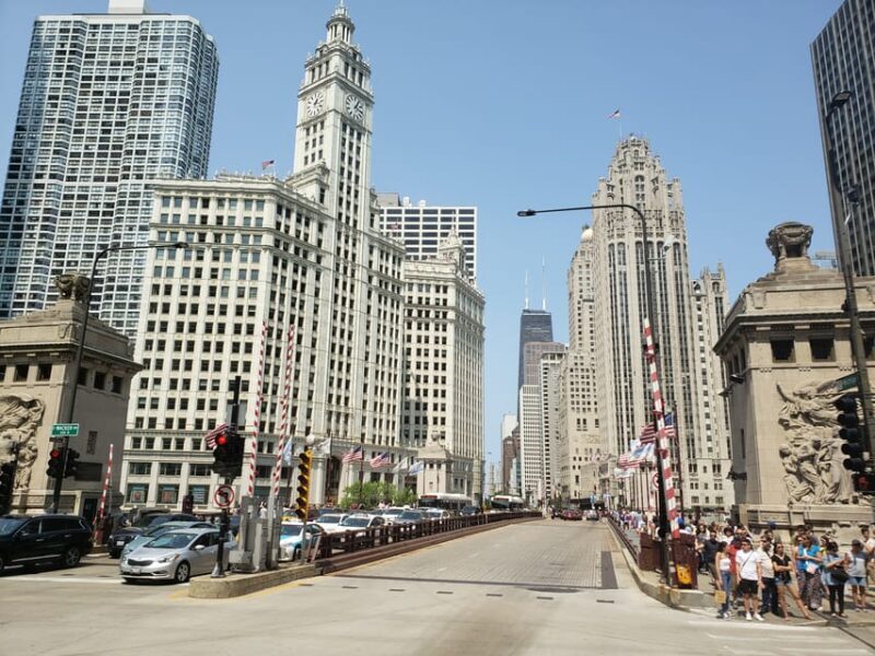 Chicago: Magnificent Mile Walking Tour - The Practical Side: What You Need to Know