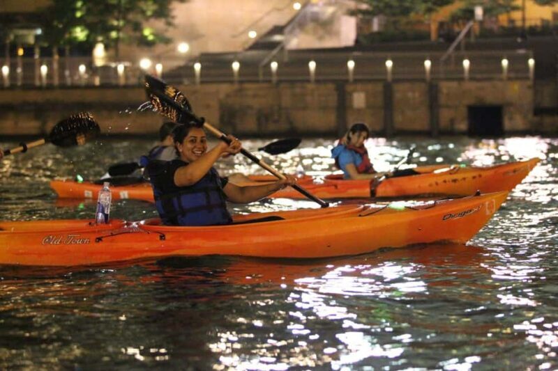 Chicago: Moonlight Paddle Tour on the Chicago River - The Sum Up