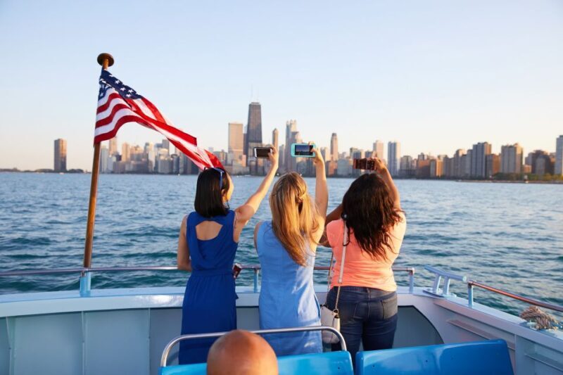 Chicago: Narrated Sightseeing River and Lake Cruise - Who Should Book This Tour?