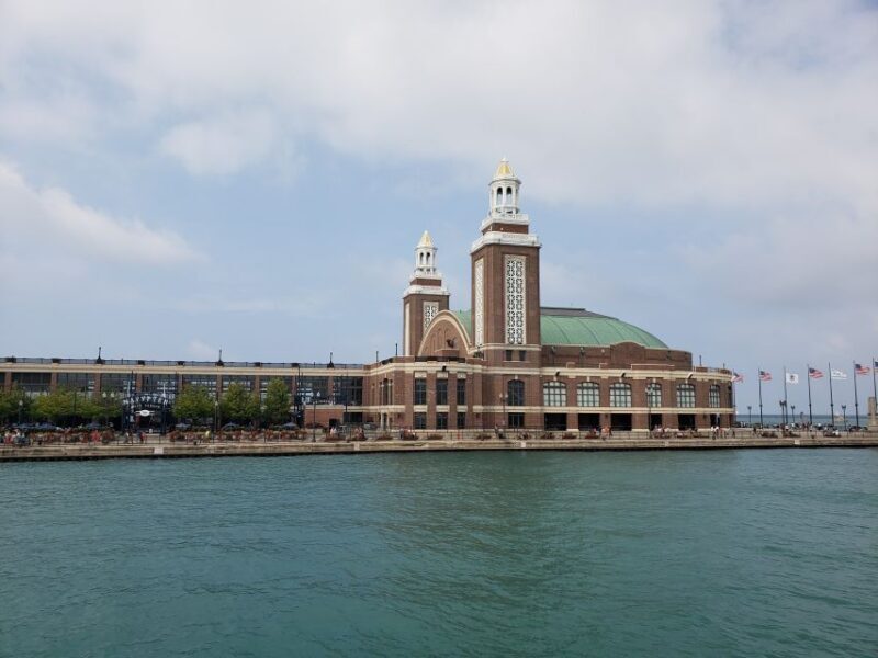 Chicago: Narrated Sightseeing River and Lake Cruise - Wrapping It Up