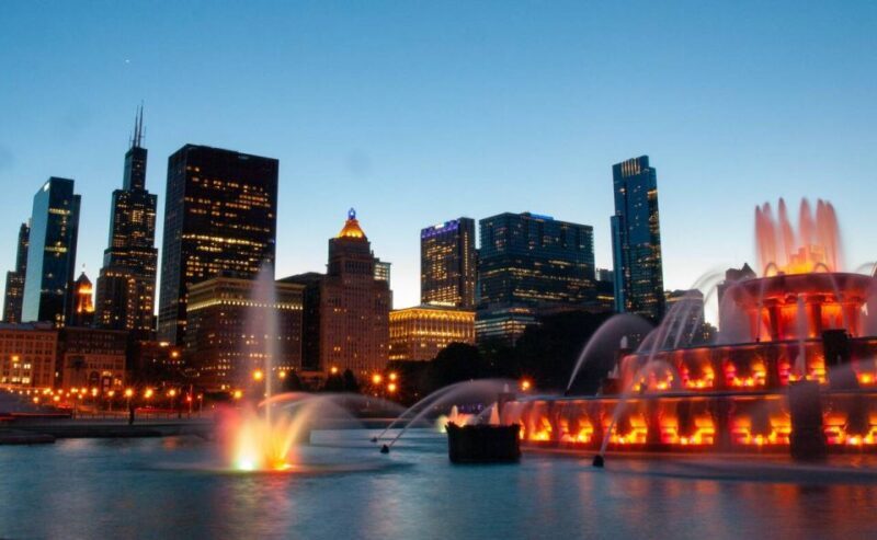 Chicago Night Driving Tour with Skydeck and River Cruise - An In-Depth Look at the Chicago Night Driving Tour