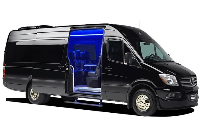 Chicago Private Transport Tour Limousine Luxury - Key Points
