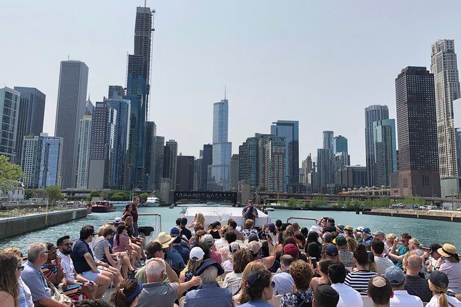 Chicago River 90-Minute Architecture Boat Tour - Navigating the Itinerary: What You’ll See and Learn