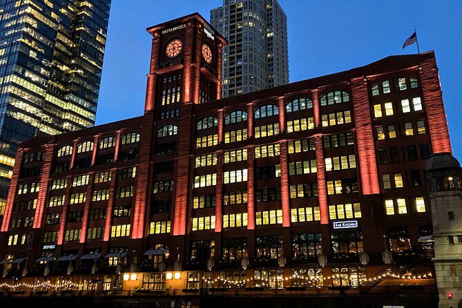 Chicago Riverwalk Architecture Walking Tour and Discover Skyline - FAQ