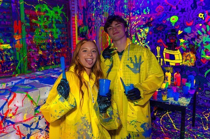 Chicago Shot Of Art After Dark Private Experience - Who Should Consider This?