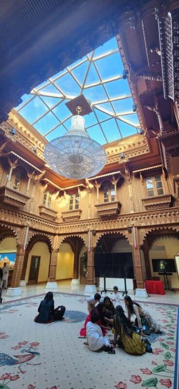 Chicago Suburbs: The Hidden Gems Tour - FAQ