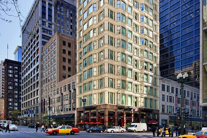 Chicago Walking Tour: Connecting Past and Present - The Sum Up