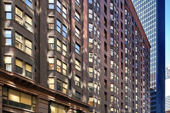 Chicago Walking Tour: Historic Skyscrapers - What Could Be Improved?