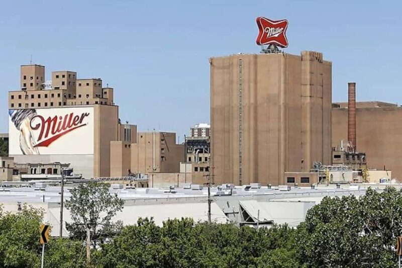 Chicago:Milwaukee City Highlights Day Trip with Brewery Tour - Key Points