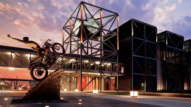 Chicago:Milwaukee City Highlights Day Trip with Brewery Tour - Special Considerations