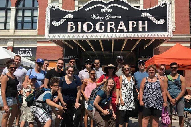 Chicago's Lincoln Park: Guns, Guitars & Gangster - Exploring Lincoln Park’s Dark and Lively Sides