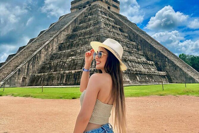 Chichén Itzá and 2 Cenotes with Valladolid from Playa del Carmen - A Day of Ancient Wonders and Natural Beauty: Chichén Itzá and 2 Cenotes from Playa del Carmen