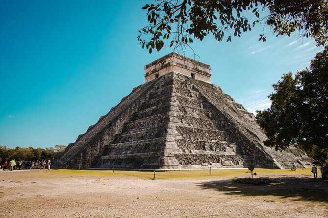 Chichen Itza Classic Discovery - Experience the Mystique of Chichen Itza and Valladolid: A Complete Review of the Classic Discovery Tour
