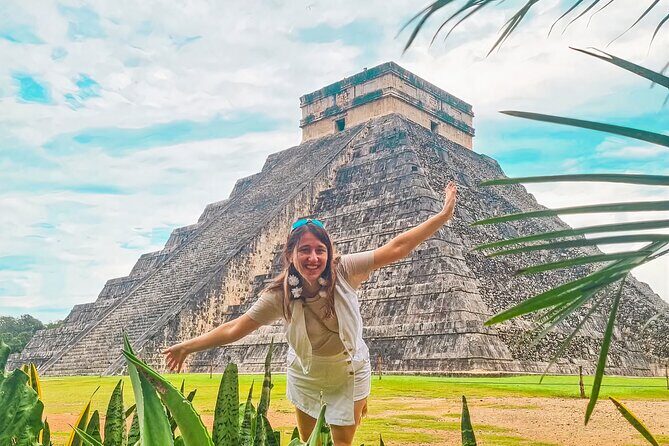Chichen Itza Deluxe Tour with Mayan Buffet and Cenote Chichikan - Key Points