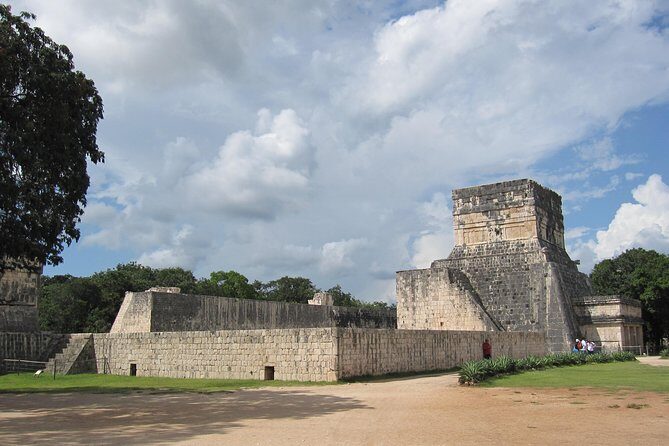 Chichen Itza & Ekbalam with Cenote swim from from Cancun - Key Points