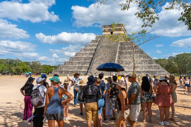 Chichen Itza guided, transport and lunch + cenote and Valladolid. - Discover the Wonders of the Yucatán on a Full-Day Guided Tour from Cancun