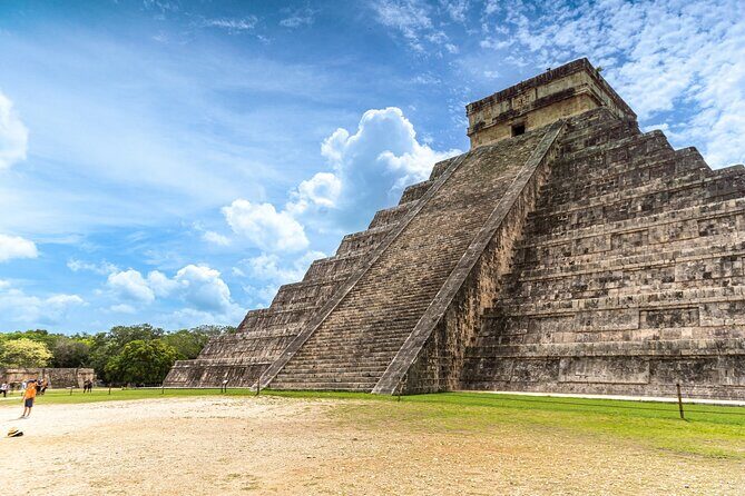 Chichen Itza Options with Sacred Cenote from Cancun - In-Depth Look at the Tour Experience