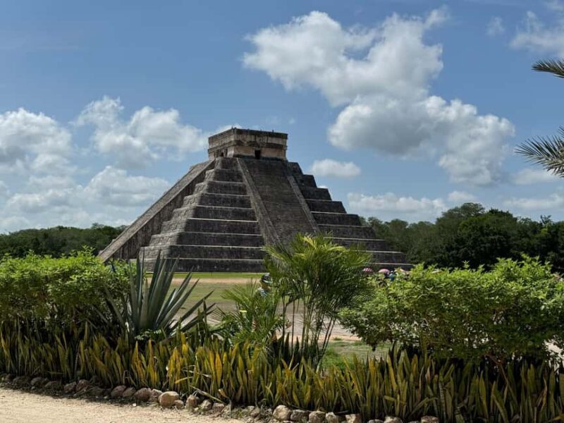 Chichen Itza: Private tour (Lunch in Valladolid & Cenote) - Key Points