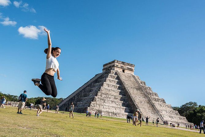 Chichén Itzá Tour with Cenote Xunáan, Valladolid & Lunch - An In-Depth Look: What to Expect on This Tour